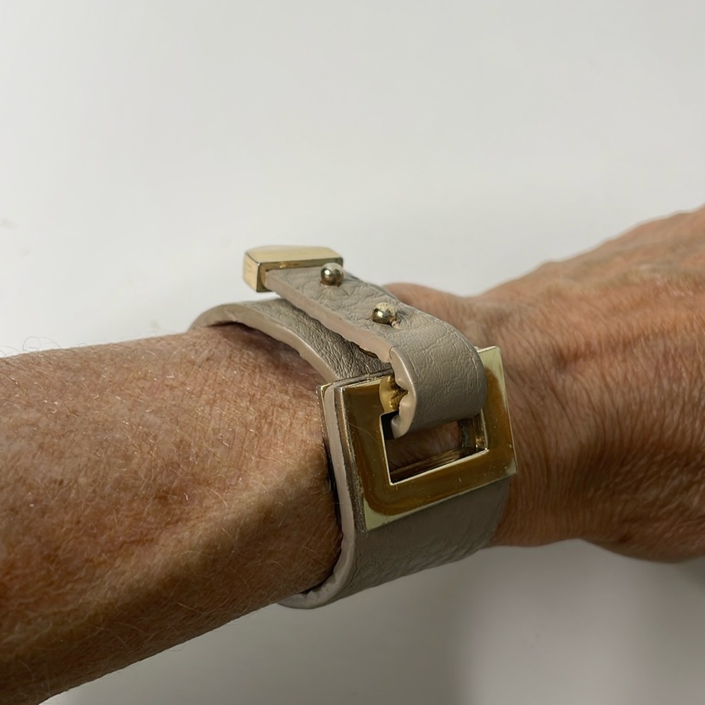 Beige wrap bracelet with gold clasps